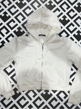 Brandy Melville White Zip-Up Cropped Hoodie